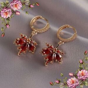Copper Cubic Zirconia Maple Leaf Dangle
Earrings fall vibes autumn colors‎